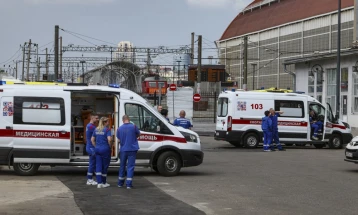 Автобус со деца се преврте во Русија, возачот загина, неколку деца повредени