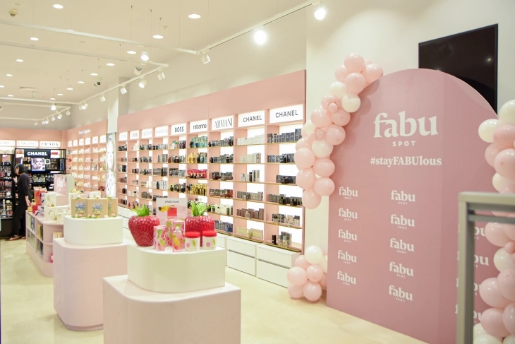 ГЛАМУРОЗНО ОТВОРАЊЕ ВО СКОПЈЕ: FABUspot со нова локација во City Mall поставува нови стандарди во светот на убавината