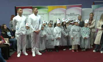 Симпозиум во Прилеп: Медицинските сестри треба да имаат свои Закон и Комора