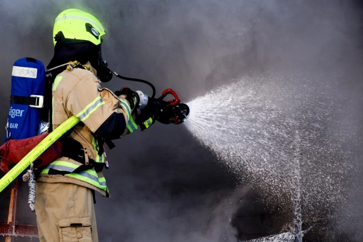 Zjarr i madh në një ndërtesë në Berlin, 17 të lënduar, banorët janë evakuuar