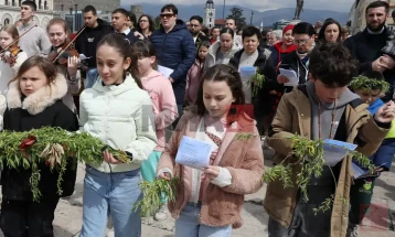 Лазарева поворка во Скопје во пресрет на Велигден (ФОТО)