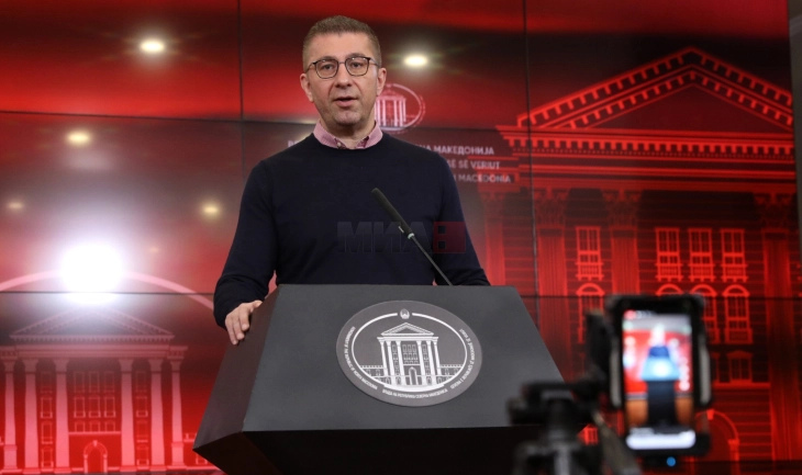 Намалени акцизите за горивата, ДДВ од 10 отсто ќе продолжи до крајот на кризната состојба