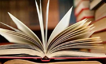 Промоција на книгата  „Македонка – од раѓање до пропаѓање (1951–2001)” од  Андон Мајхошев