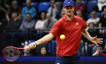 Пол го освои трофејот на турнирот во Хјустон