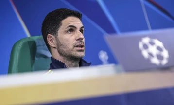 Арсенал без двајца играчи на гостувањето кај Спортинг