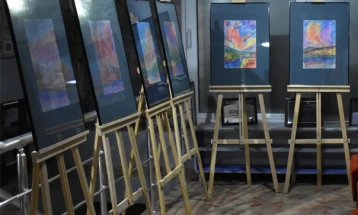 Во Битола отворена изложба посветена на македонскиот сликар Перо Спироски Пипо