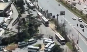 Këmbim zjarri në konsullatën izraelite në Stamboll, vriten dy sulmues