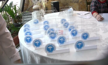 Штипските здравствени работници го одбележаа Светскиот ден на здравјето