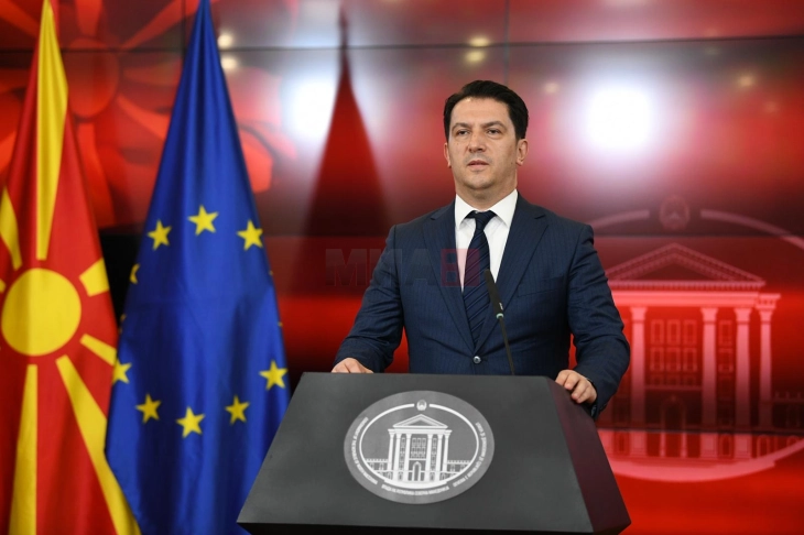 Sali: Qeveria e miratoi ligjin për përfaqësim të drejtë dhe adekuat, po vendoset ekuilibër për një administratë të fortë multietnike