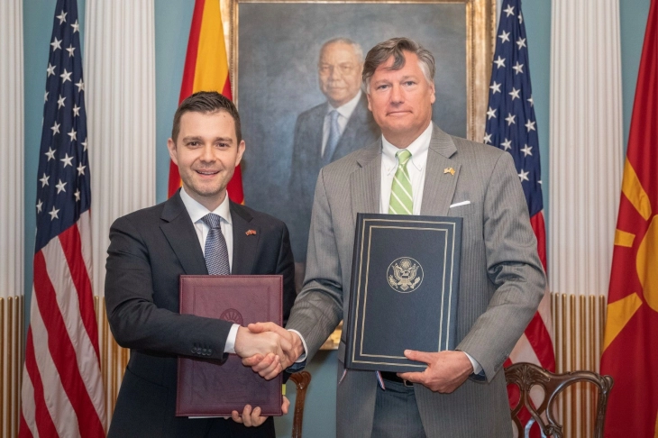 Во Вашингтон средба Муцунски-Ландау: Нагласена важноста од континуираниот ангажман на САД како клучен фактор за стабилноста на Западен Балкан