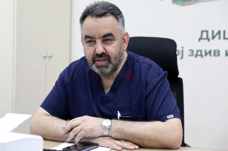 Д-р Џиковски за МИА: Не постои безбедно ниво на пушење, на Торакална годишно има oд 600 до 700 пациенти со рак на белите дробови, многумина во поодминат стадиум