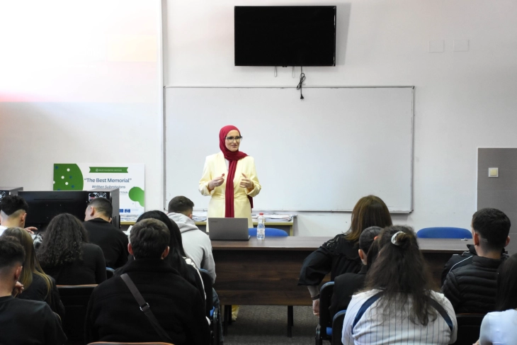 Në Fakultetin Juridik të UT-së u mbajt trajnim për standardet e shkrimit të dokumenteve juridike