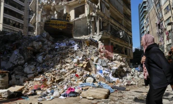 Иран се закани со „силен одговор“ по разорните израелски напади врз Либан