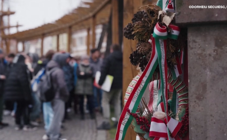 Избори во Унгарија, МИА во Будимпешта: Власта предупредува за можни инциденти по изборите, опозицијата мобилизира набљудувачи