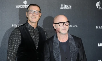 Стефано Габана се повлекува од функцијата претседател на „Долче и Габана“