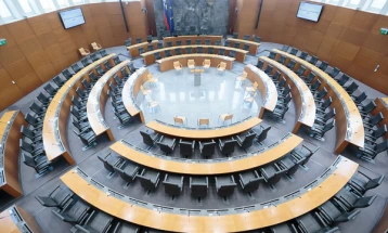 Конститутивна седница на новиот словенечки парламент, најавени предизвици