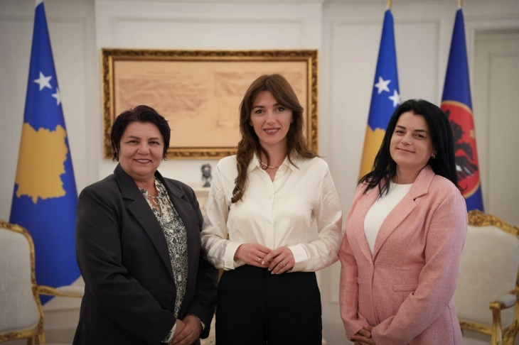 Ushtruesja e detyrës presidentja Haxhiu emëron Vasfije Krasniqi Godmanin dhe Shyhrete Tahirin të deleguara të posaçme për çështjen e të mbijetuarave të dhunës seksuale gjatë luftës