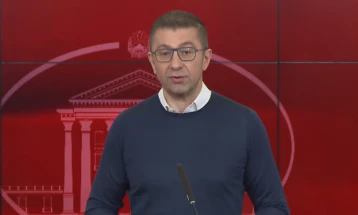 Mickoski: Diesel expected to drop by 2.5 denars, gasoline by 1.5