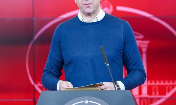 Мицкоски: Очекуваме дизелот да поевтини за 2,5 , а бензините за 1,5 денари, остануваме држава со најниски цени (ДПЛ)