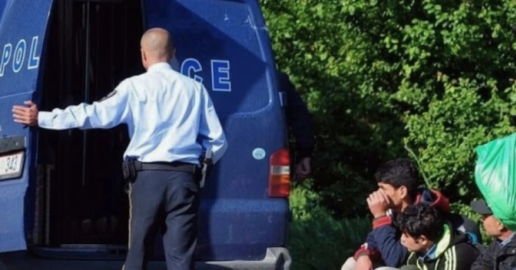 MPB: Privohet nga liria kontrabandisti i emigrantëve pranë VK Bllacë e Poshtme, gjenden katër persona nga India