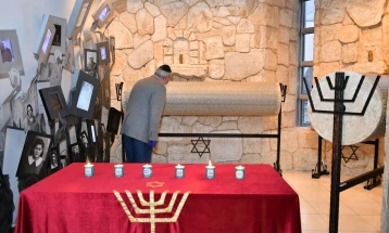 Одбележување на Јом Хашоа - комеморативен ден за жртвите во холокаустот