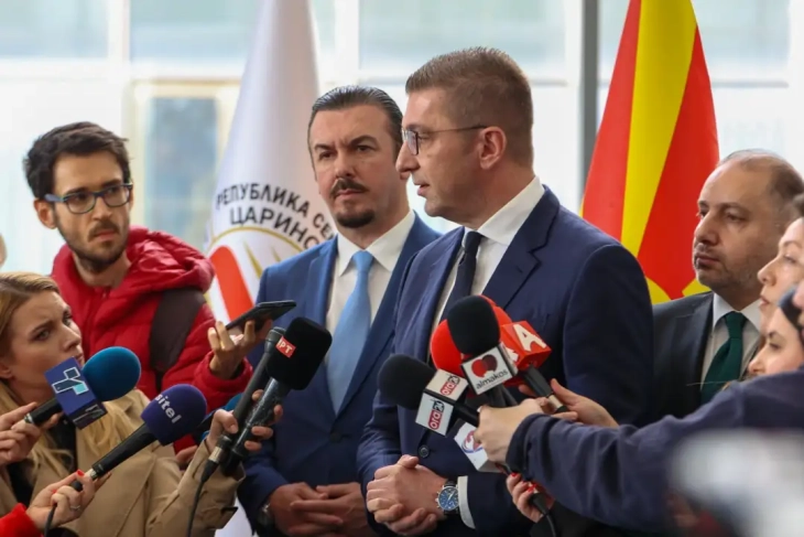 Mickoski: LSDM-ja jeton në botën e gënjeshtrave dhe konstruksioneve, i mohon realiteti