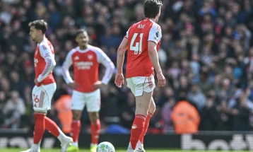 Продолжуваат проблемите за Арсенал – пет играчи не тренираа