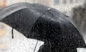 Најстудено на Попова Шапка, најмногу дожд наврна во Битола