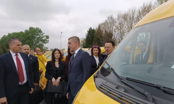 Изјава на премиерот Мицкоски на промоцијата на 100 нови возила за АД „Пошта на Северна Македонија“ (во живо)