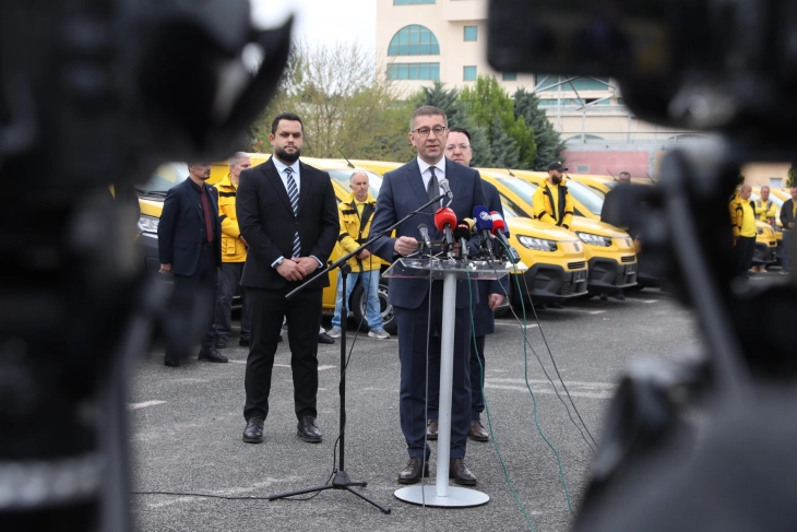 Мицкоски: Зголемувањето на цените на производите во малопродажните објекти е околу 0, 4 проценти, цената на лебот не е зголемена