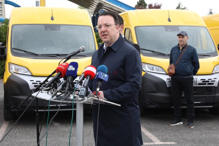 Nikolloski: Pas një kohe të gjatë, lajme të mira për Postën - institucion prej të cilës qeveria e mëparshme hoqi dorë