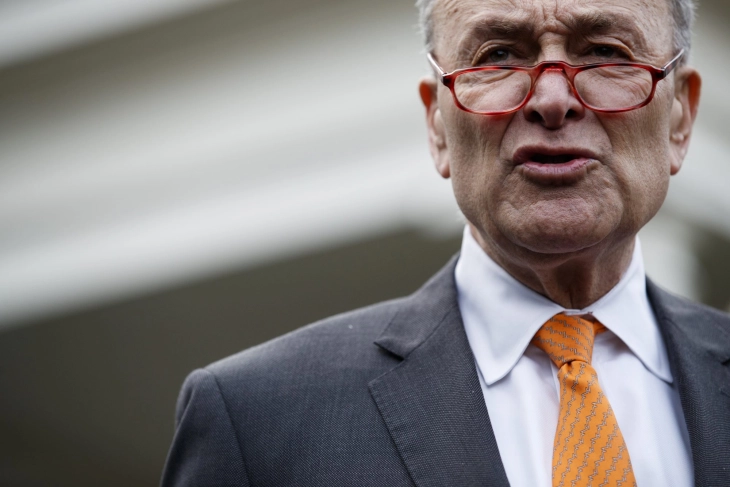 САД: Шумер најави серија гласања во Сенатот за ограничување на воените овластувања на Трамп