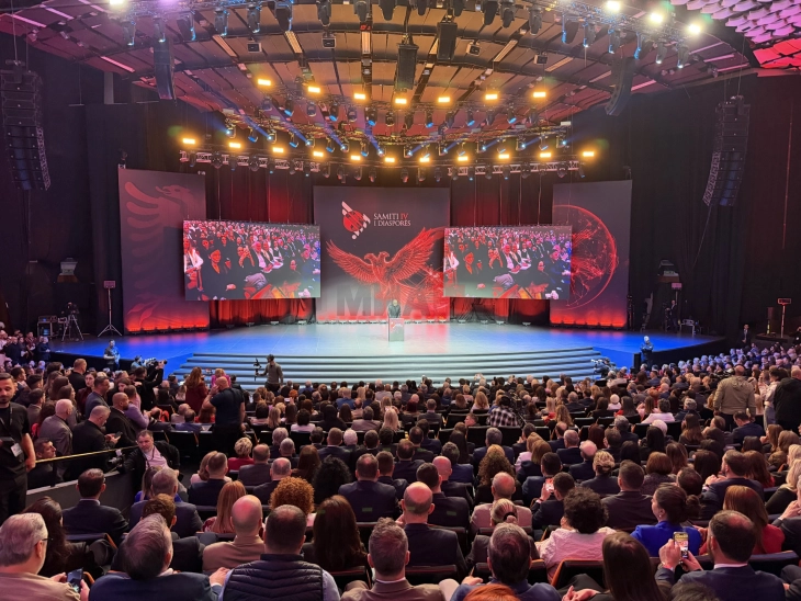 Rektori i Universitetit të Tetovës e vlerëson rolin e diasporës në kërkimin shkencor dhe mbrojtjen e identitetit kombëtar