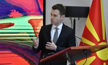 Муцунски: Исполнување на копенхашките критериуми, но клучна е и подготвеноста од ЕУ за реформи за прием на нови членки