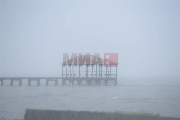 Në përmbytjet në Republikën Domenikane dhe Haiti humbën jetën 19 persona