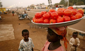 Во Гана спасени 305 граѓани од Западна Африка, од кои 113 деца, во операција против трговија со луѓе