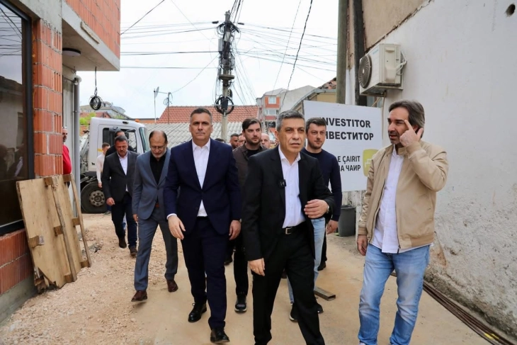 Hoxha: Vazhdon investimi në infrastrukturën komunale në Çair