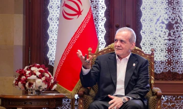 Pezeshkian e vlerësoi Pakistanin për ndërmjetësimin në armëpushim, bëri thirrje për unitet