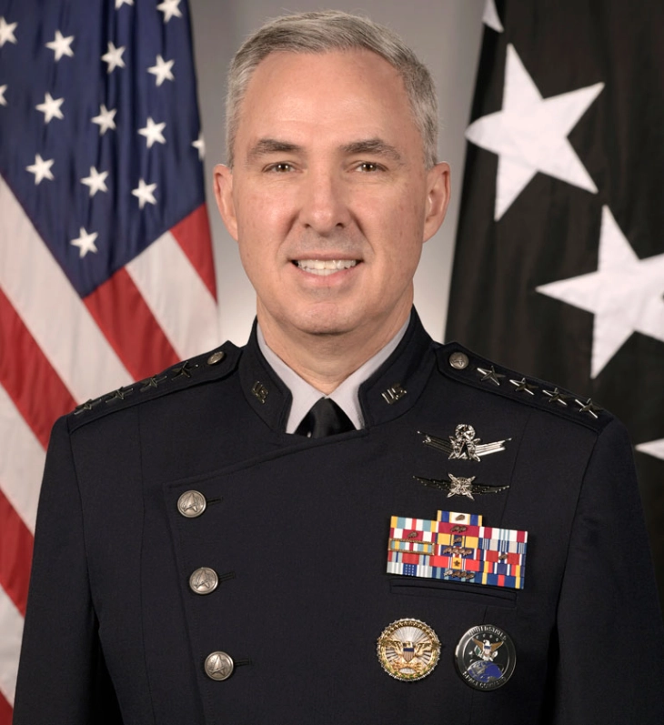 Генерал Вајтинг: Русија планира да распореди нуклеарно оружје во Вселената и да напаѓа сателити