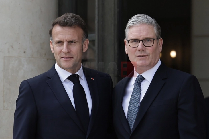 Макрон ја поздрави објавата на Иран за отворање на Ормуската Теснина