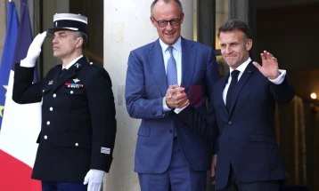 Мерц го поздрави повторното отворање на Ормуз, но истакна дека тоа мора да биде „трајно“