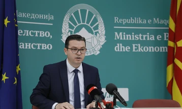 Трипуновски: Интерпелацијата е неиздржана, имаме повеќе сработено за две години за разлика од нивните седум години