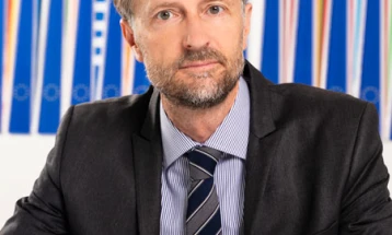 Андреас фон Бекерат: Потребна е политичка посветеност за членство на Србија во ЕУ