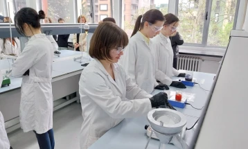 Технолошко-металуршкиот факултет на УКИМ доби нова лабораторија за органска хемија