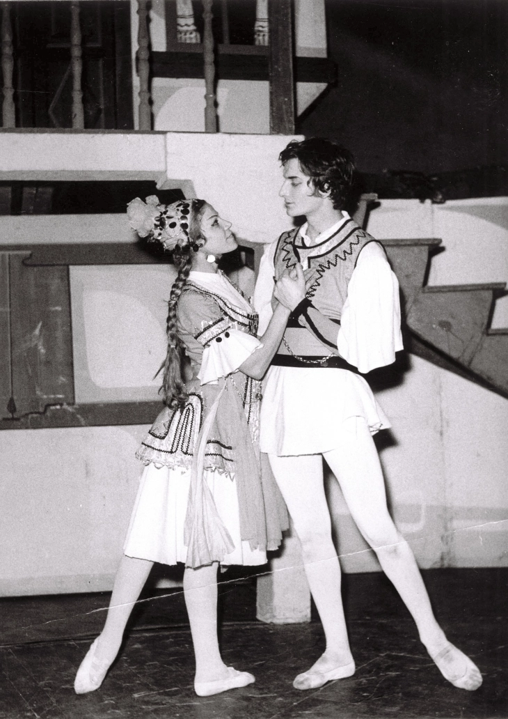 Балетскиот уметник и доајен на македонскиот балет Антон Баталаков е добитник на наградата МЕНАДА