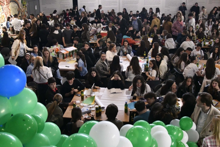 Над 230 основци од Скопје учествуваа на креативен и едукативен настан „Зеленикс – од предизвик до иновација”